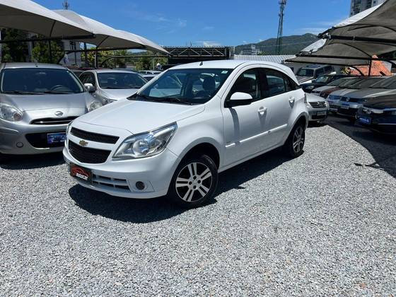 CHEVROLET AGILE 1.4 MPFI LTZ 8V FLEX 4P MANUAL CHEVROLET AGILE 1.4 MPFI LTZ 8V FLEX 4P MANUAL